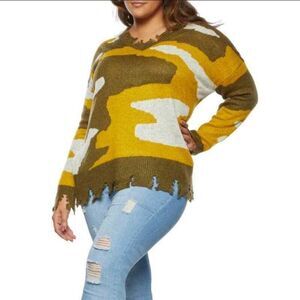 🎉Trendy Threads Army Camo Fringe Sweater Sz 1X